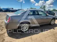 2011 Chrysler 300 photo