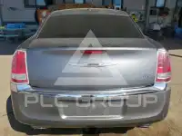 2011 Chrysler 300 photo