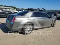 2011 Chrysler 300 фото