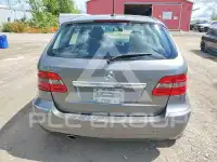 2011 Mercedes Benz B 200 фото