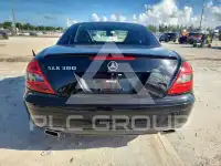 2011 Mercedes Benz SLK-Class фото