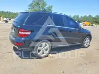 2011 Mercedes Benz ML-Class photo