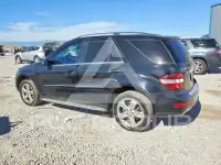 2011 Mercedes Benz ML-Class photo