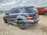 2011 Mercedes Benz ML-Class photo