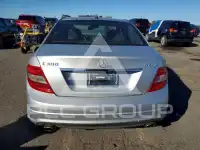 2011 Mercedes Benz C-Class фото