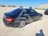 2011 Mercedes Benz C-Class фото