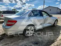 2011 Mercedes Benz C-Class фото