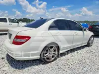 2011 Mercedes Benz C-Class фото