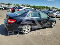 2011 Mercedes Benz C-Class photo