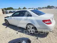 2011 Mercedes Benz C-Class фото