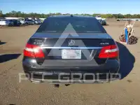 2011 Mercedes Benz E-Class фото