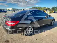 2011 Mercedes Benz E-Class фото