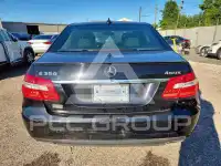 2011 Mercedes Benz E-Class фото