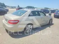 2011 Mercedes Benz E-Class фото