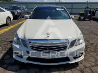 2011 Mercedes Benz E-Class photo