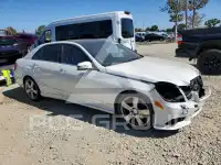 2011 Mercedes Benz E-Class photo