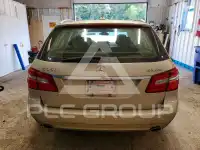 2011 Mercedes Benz E-Class фото