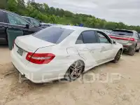 2011 Mercedes Benz E-Class фото