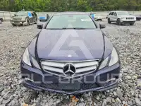 2011 Mercedes Benz E-Class photo