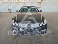 2011 Mercedes Benz E-Class фото