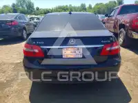2011 Mercedes Benz E-Class фото