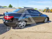 2011 Mercedes Benz E-Class photo
