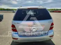 2011 Mercedes Benz M-Class фото