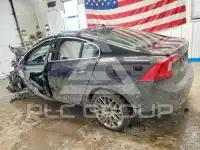2011 Volvo S60 фото