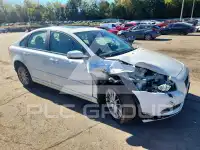 2011 Volvo S40 фото