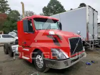 2011 Volvo VNL фото