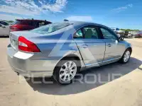 2011 Volvo S80 фото
