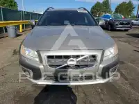 2011 Volvo XC70 photo