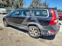 2011 Volvo XC70 фото