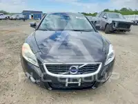 2011 Volvo C70 photo