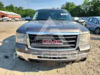 2011 GMC Sierra photo