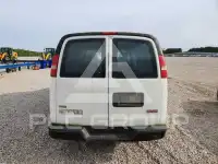 2011 GMC Savana фото