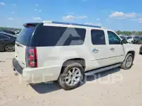 2011 GMC YUKON фото