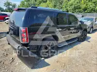 2011 GMC YUKON photo