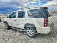 2011 GMC YUKON фото