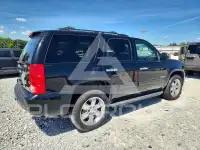 2011 GMC YUKON фото