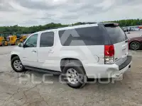 2011 GMC YUKON photo