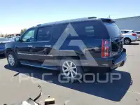 2011 GMC YUKON фото