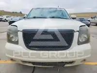 2011 GMC YUKON фото