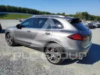 2011 Porsche Cayenne photo