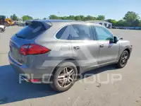 2011 Porsche Cayenne photo