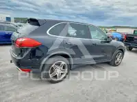 2011 Porsche Cayenne photo
