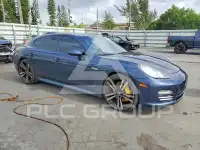 2011 Porsche Panamera photo
