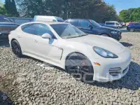 2011 Porsche Panamera photo