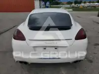 2011 Porsche Panamera photo