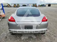 2011 Porsche Panamera photo